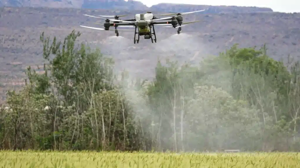 tecnologias usadas na agricultura - drones agrícolas
