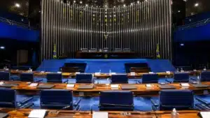 Lei dos Defensivos Agrícolas: Senado Debate Regulamentação